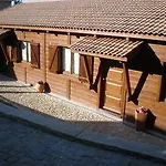 Casas De Montanha Da Gralheira (Viseu)