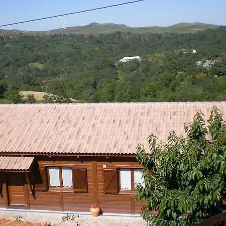 Casas De Montanha Da Gralheira (Viseu)