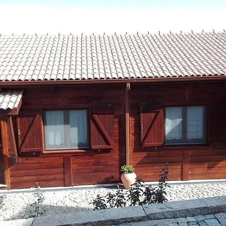 Casas De Montanha Da * Gralheira (Viseu)