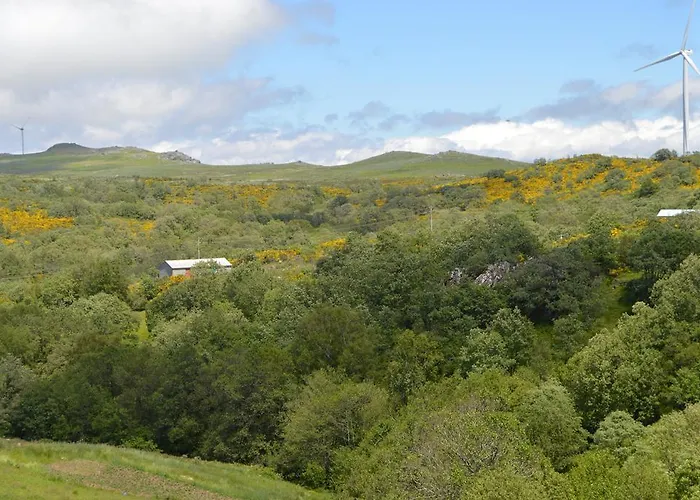 Casas De Montanha Da * Gralheira (Viseu)