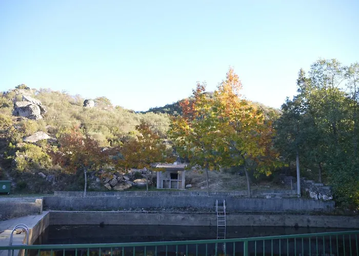 Casas De Montanha Da * Gralheira (Viseu)